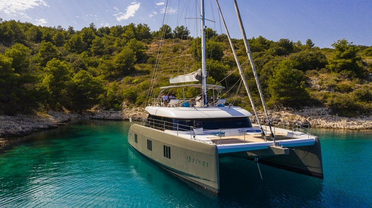 crewed-luxury-catamaran-sailing-charter-croatia-9.jpg