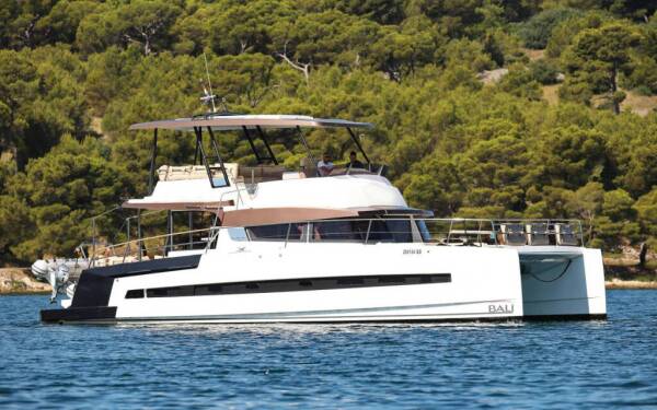 Bali 4.3 MY - Yacht Charter Croatia