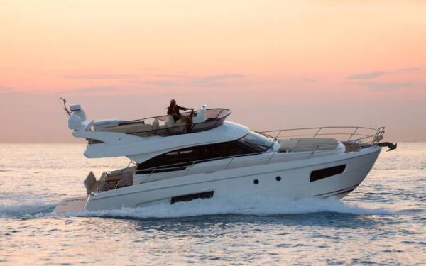 Bavaria Virtess 420 - Yacht Charter Croatia