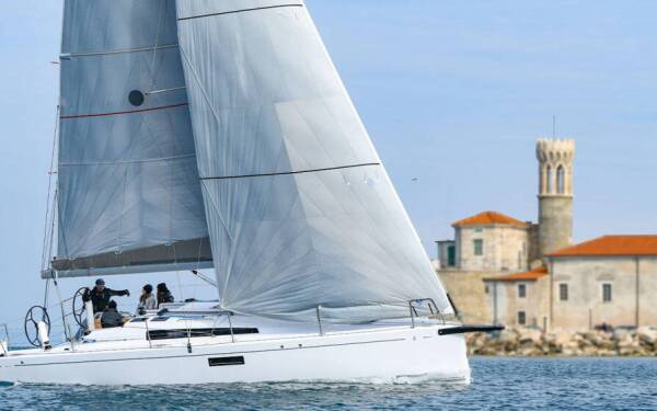 First 36 - Yacht Charter Croatia