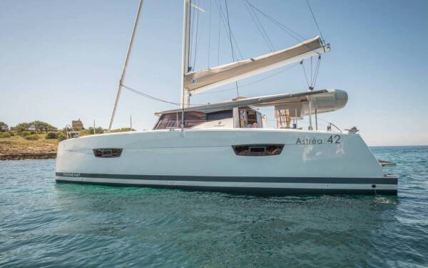 Fountaine Pajot Astrea 42 - Yacht Charter Croatia